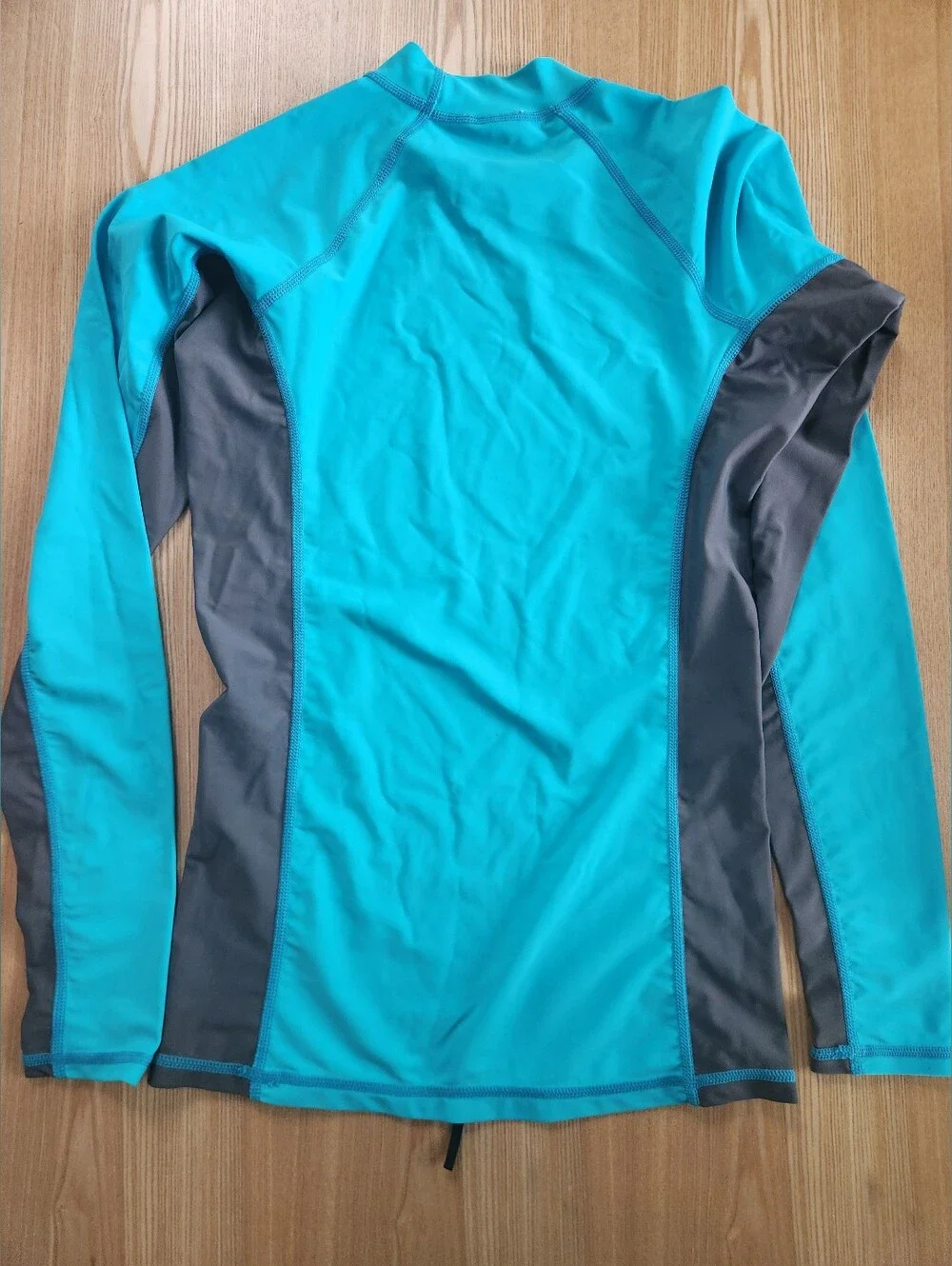 Sporti Women's UPF 50+ Rash Guard - Size Medium